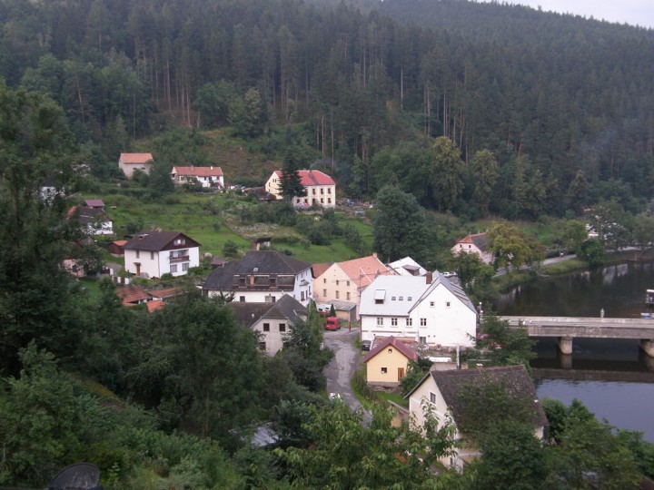 img00027.jpg