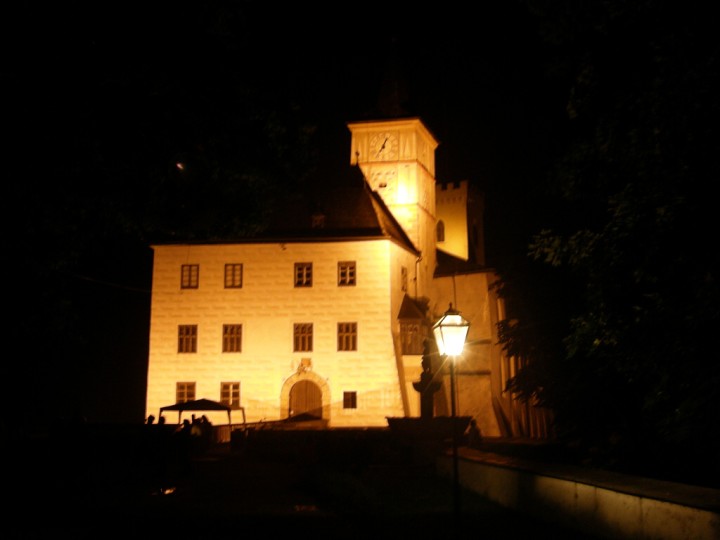 img00030.jpg