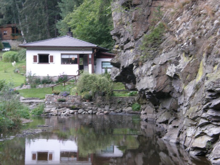 img00132.jpg